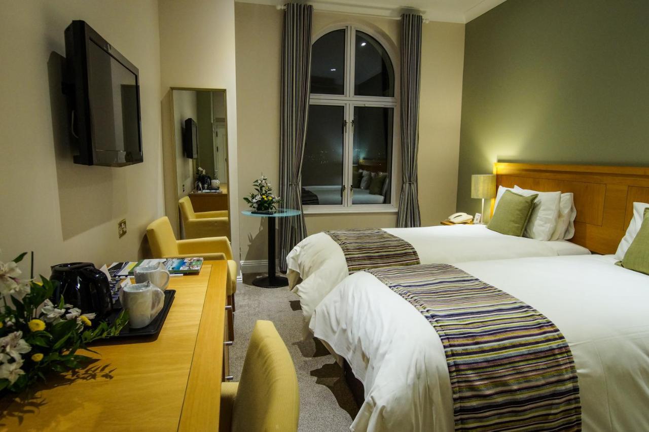 Classic Twin Room